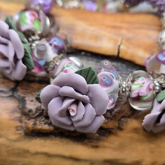 Handmade Jewelry - Handmade Bracelet Porcelain Flowers Lampwork Glass Beads Charms Sz 7.5 🌼